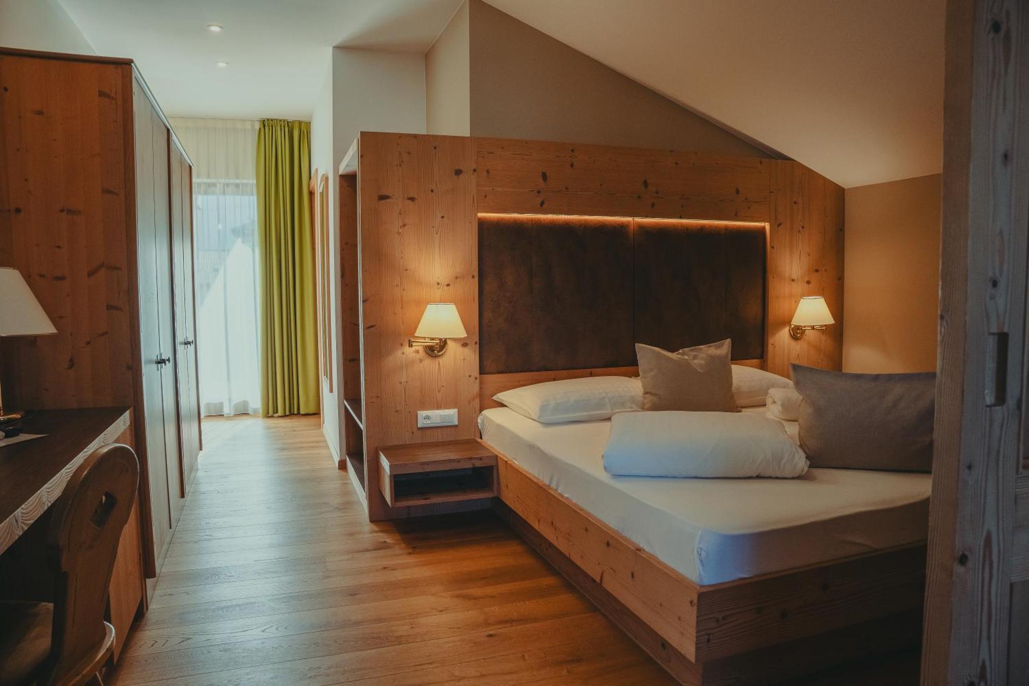 Hotel Oberbrunn Natz-Schabs Bagian luar foto